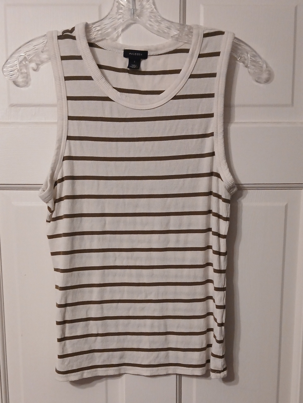 HALOGEN Sleeveless Crewneck Stripe Tank Top